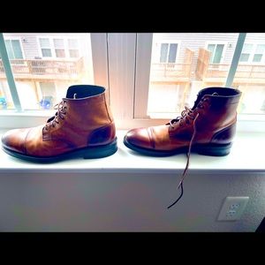 Wolverine BLVD cap toe boot!